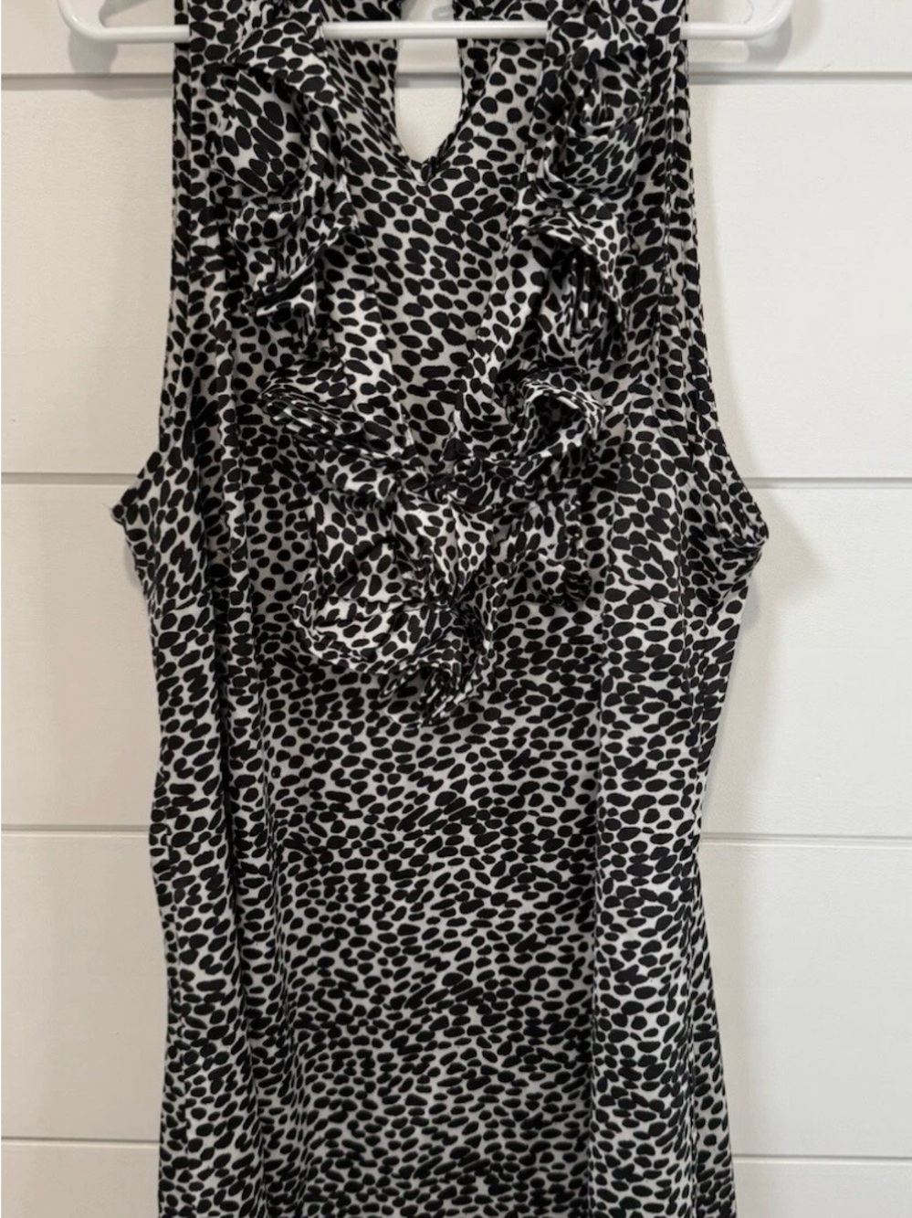 LOFT Black and White Ruffle Neck Sleeveless Blouse